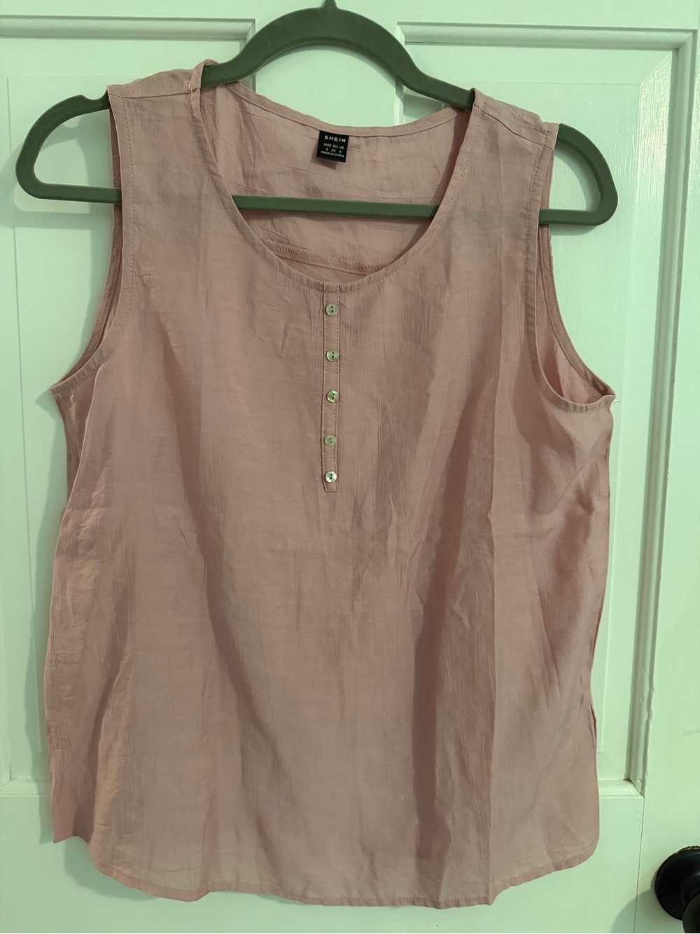SHEIN Blush Pink Sleeveless Button-Front Tank
